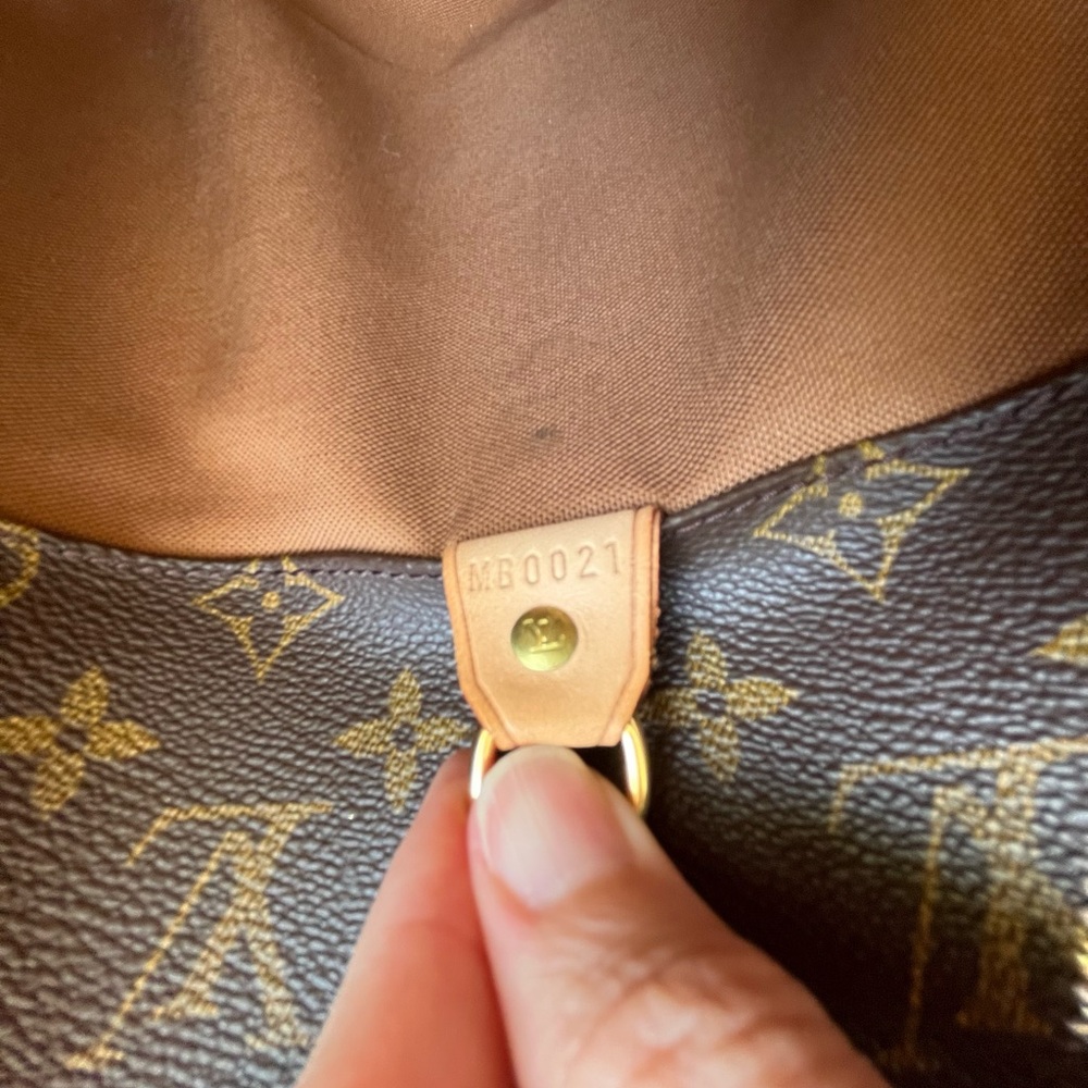 Louis Vuitton Authentic Vintage Shopping Sac - Picture 13 of 16